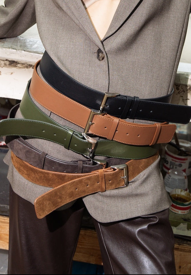 The Reade Belt- Cognac Suede